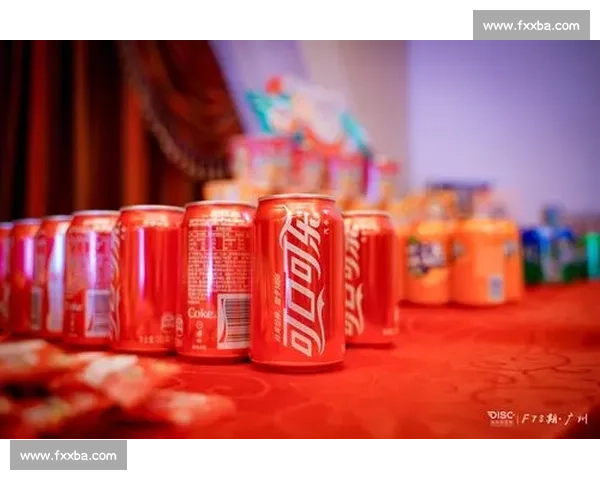 激情碰撞可乐大赛挑战赛 谁能一饮而尽赢得荣耀