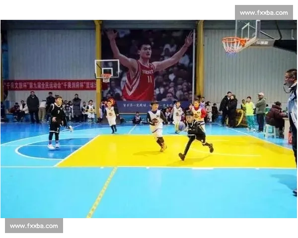 激烈对抗篮球赛场瞬间 展现速度与力量的完美碰撞